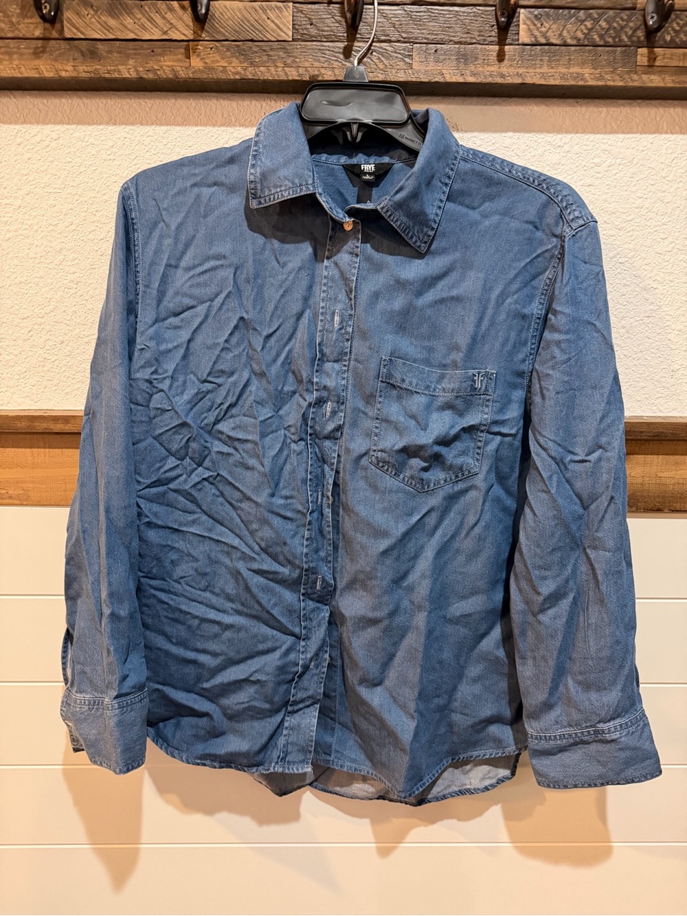Woman’s Denim Button-Up Shirt Jacket - Blue